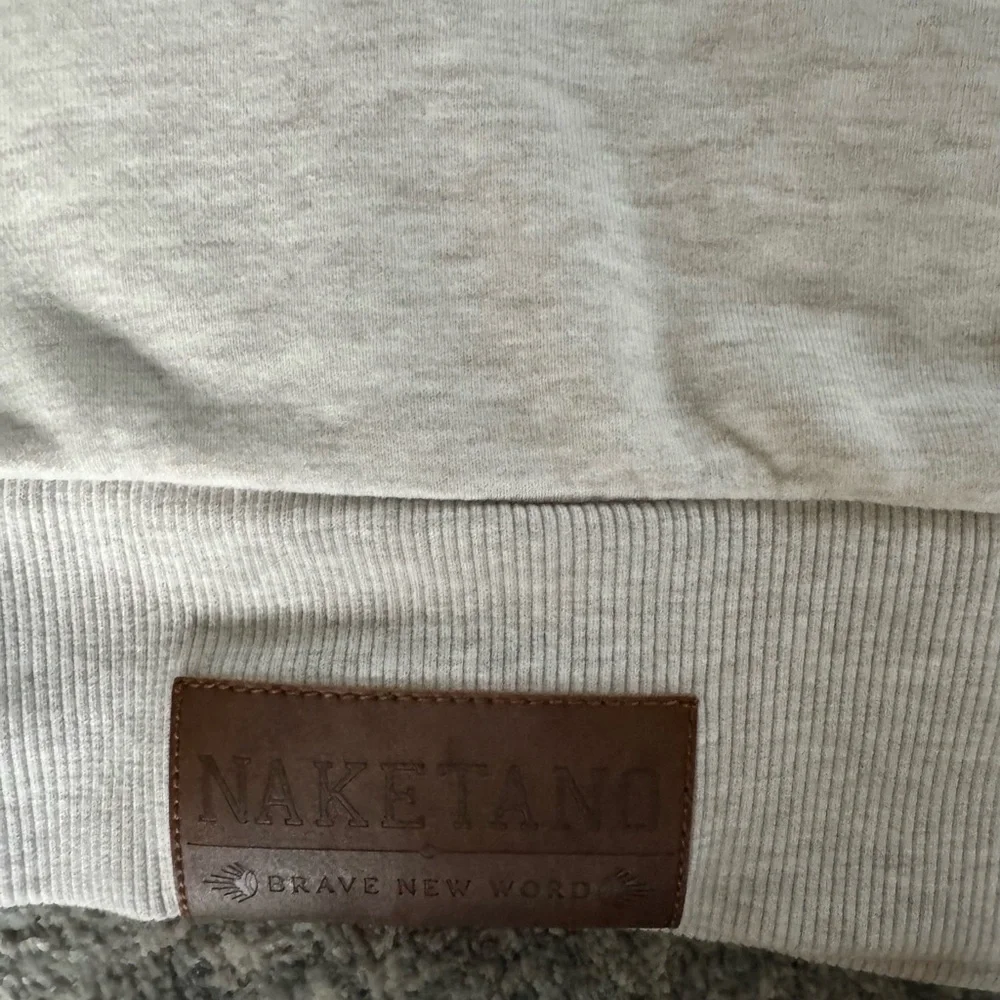 NAKETANO Women's Hooded Hoodie Beige Cotton Blend Pullover - Picture 6 of 8
